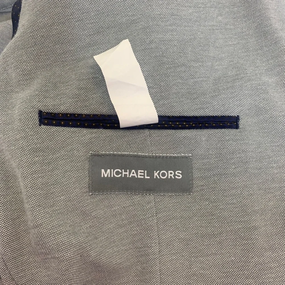 Michael Kors excellent pre